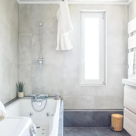 A Decouvrir - L'emergence